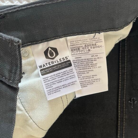 Levi’s 541 Men’s Jeans Black Athletic Taper Stretch Denim Size 38x30 Water Less - Picture 8 of 8